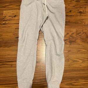 men’s grey lululemon joggers